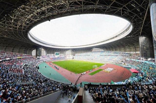 九游体育官网-21635人的心跳，与湖州队同频——“吴越杯”湖州主场首战侧记|杭州|浙江省城市足球联赛|球迷|看台|折页_新浪体育_新浪新闻